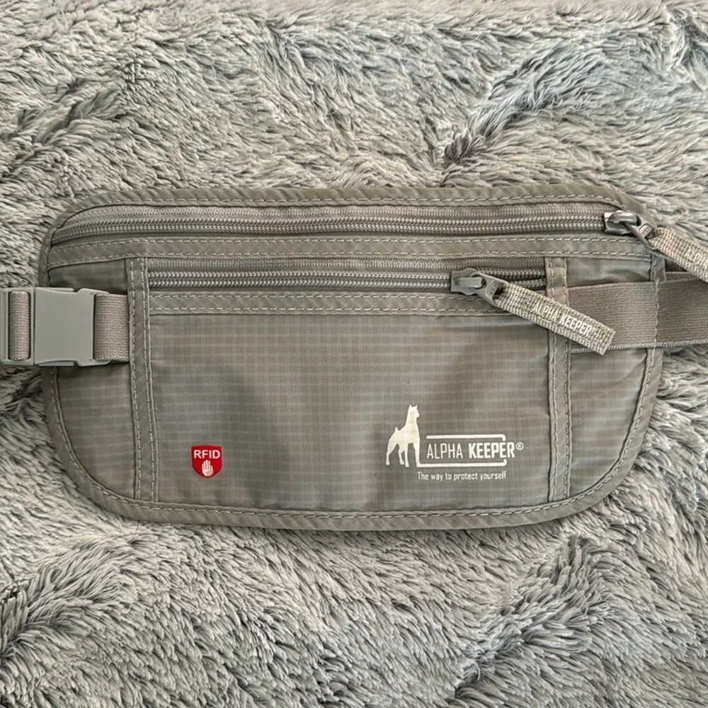 Dog walking bag/fanny pack